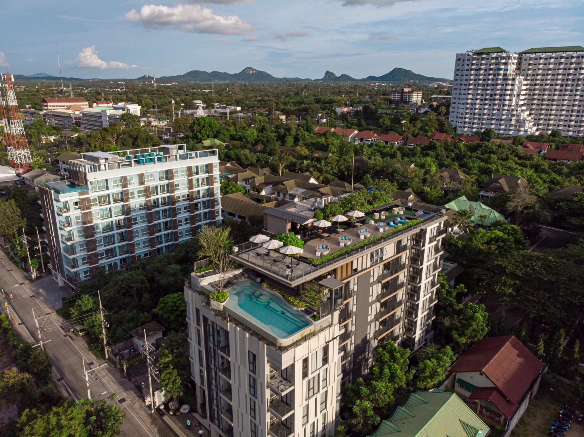 Cross Vibe Pattaya Seaphere Na Chom Thian Exteriér fotografie