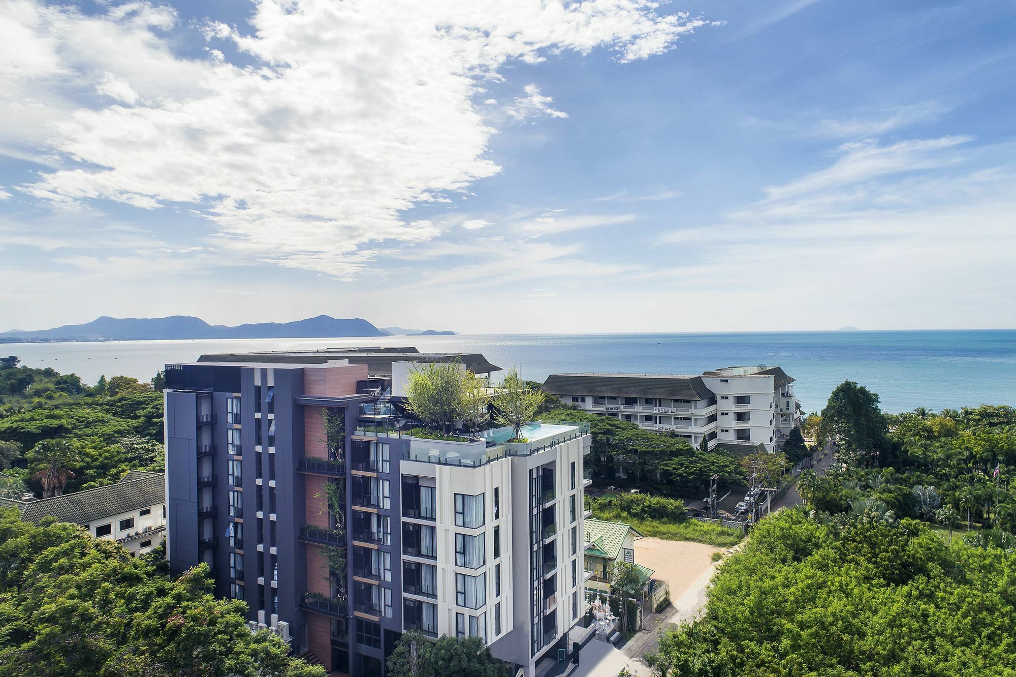 Cross Vibe Pattaya Seaphere Na Chom Thian Exteriér fotografie